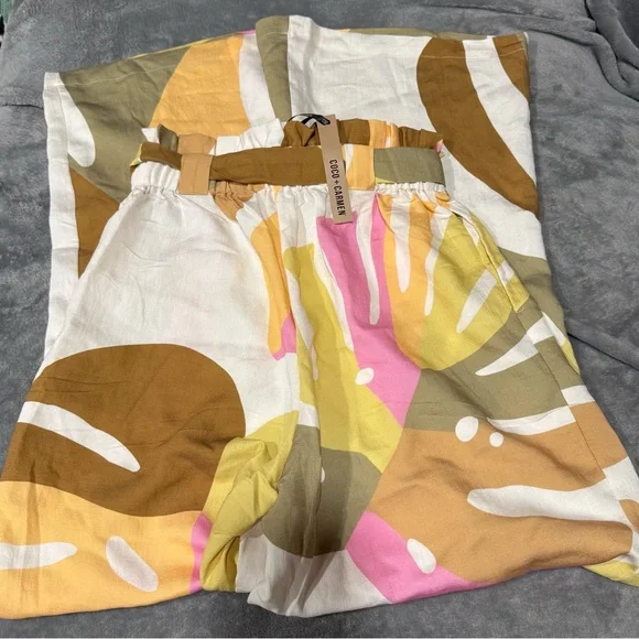 NWT Coco + Carmen Lyla Printed Flowy Pant With Tie Waist - Picture 9 of 12